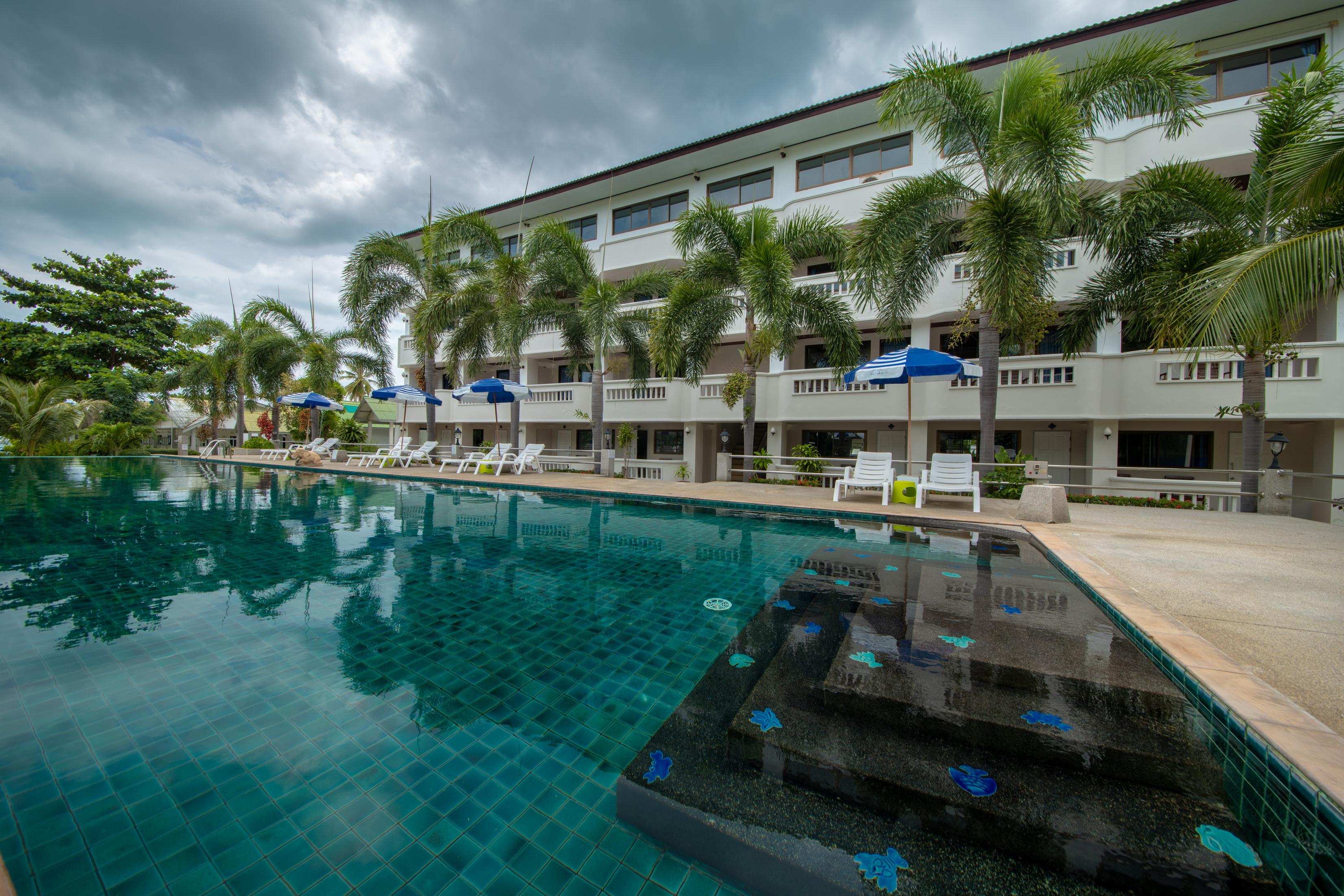 Bay Beach Resort Choeng Mon Eksteriør billede
